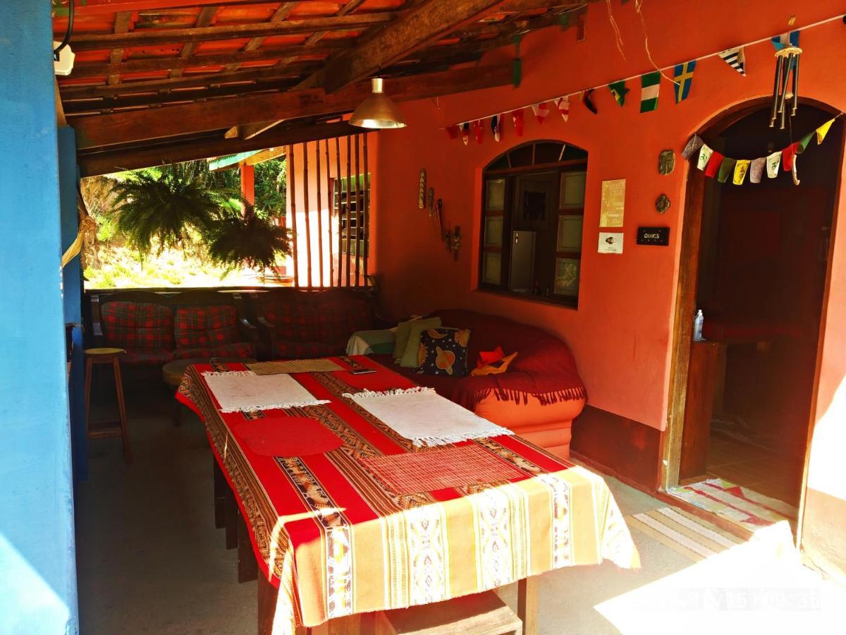 O Brejo Encantado Hospedagem E Hostel Эмбу Экстерьер фото