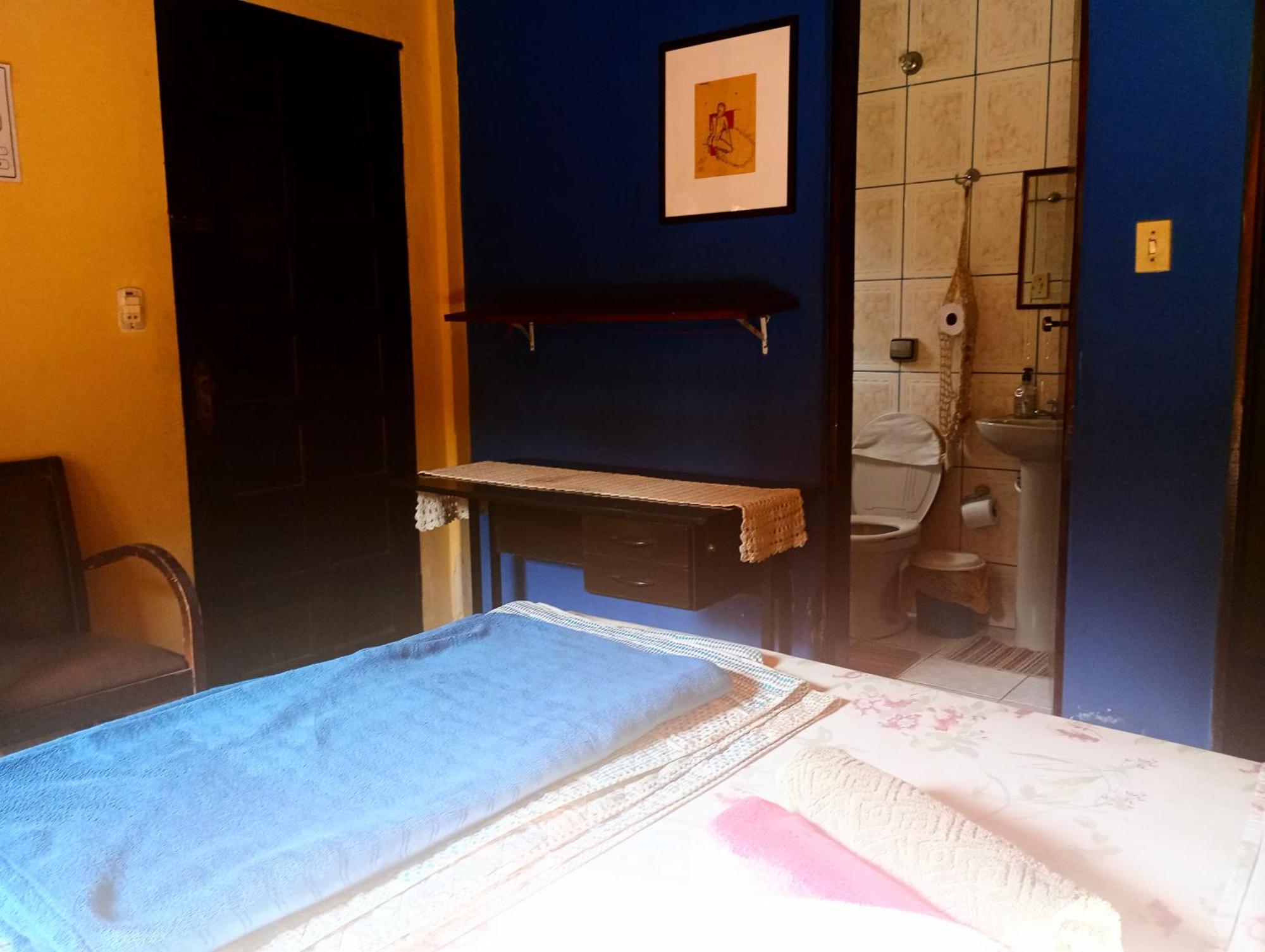O Brejo Encantado Hospedagem E Hostel Эмбу Экстерьер фото