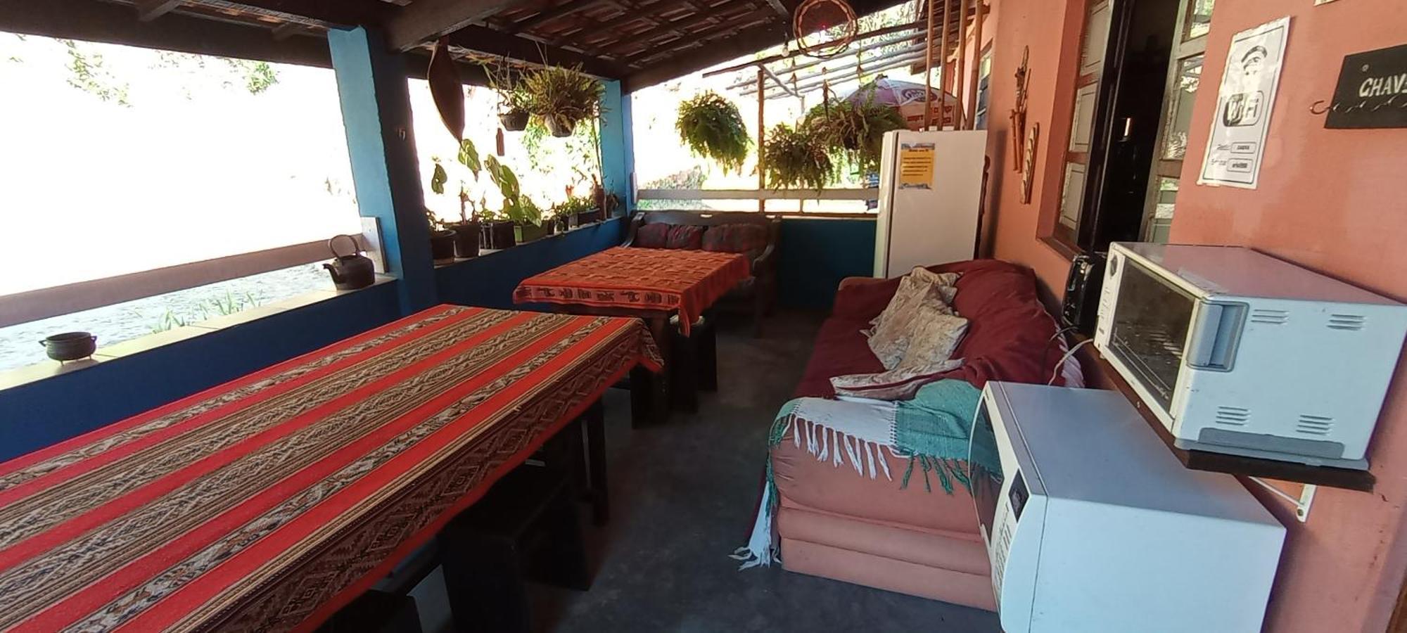 O Brejo Encantado Hospedagem E Hostel Эмбу Экстерьер фото